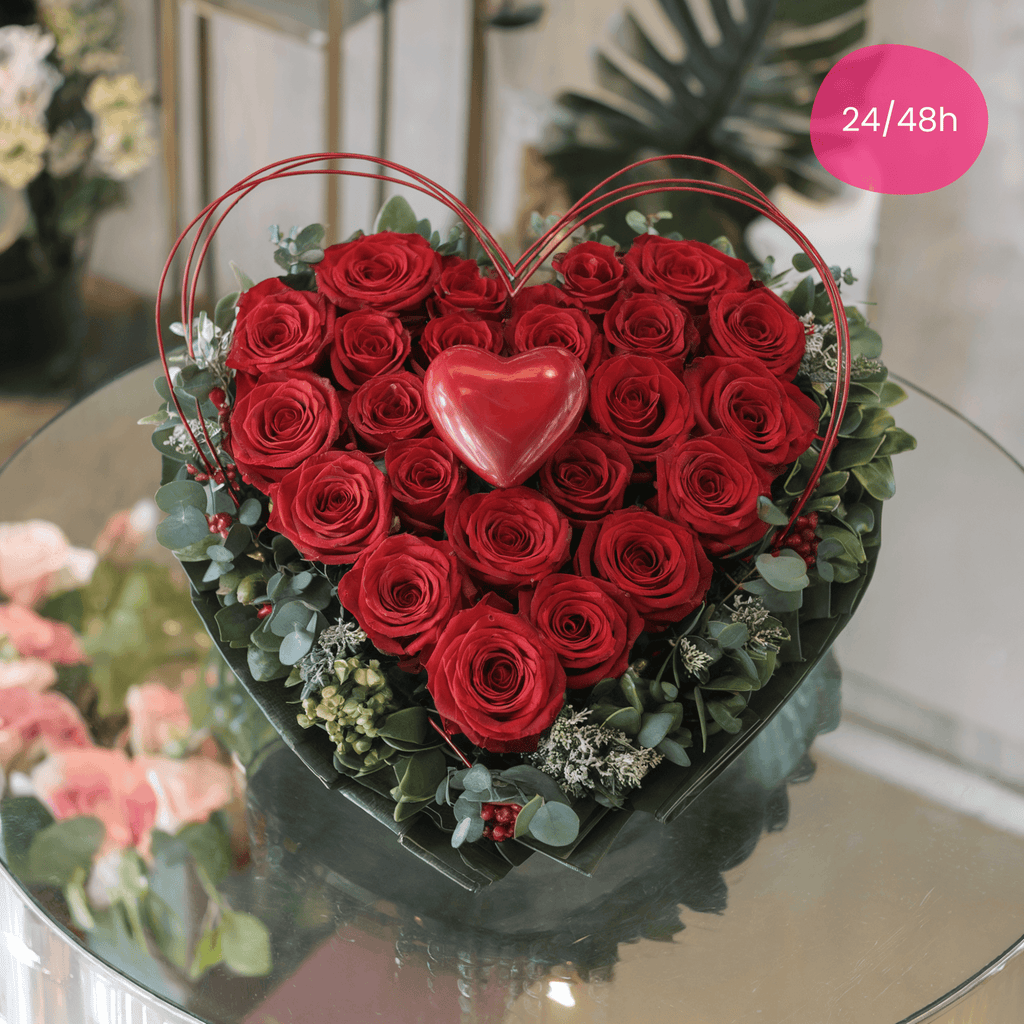 CUORE ROSSO – Cuore di Rose Rosse e Verde Decorativo
