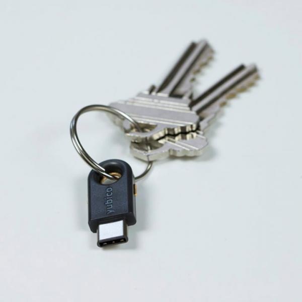 YUBICO - YubiKey 5C [243]