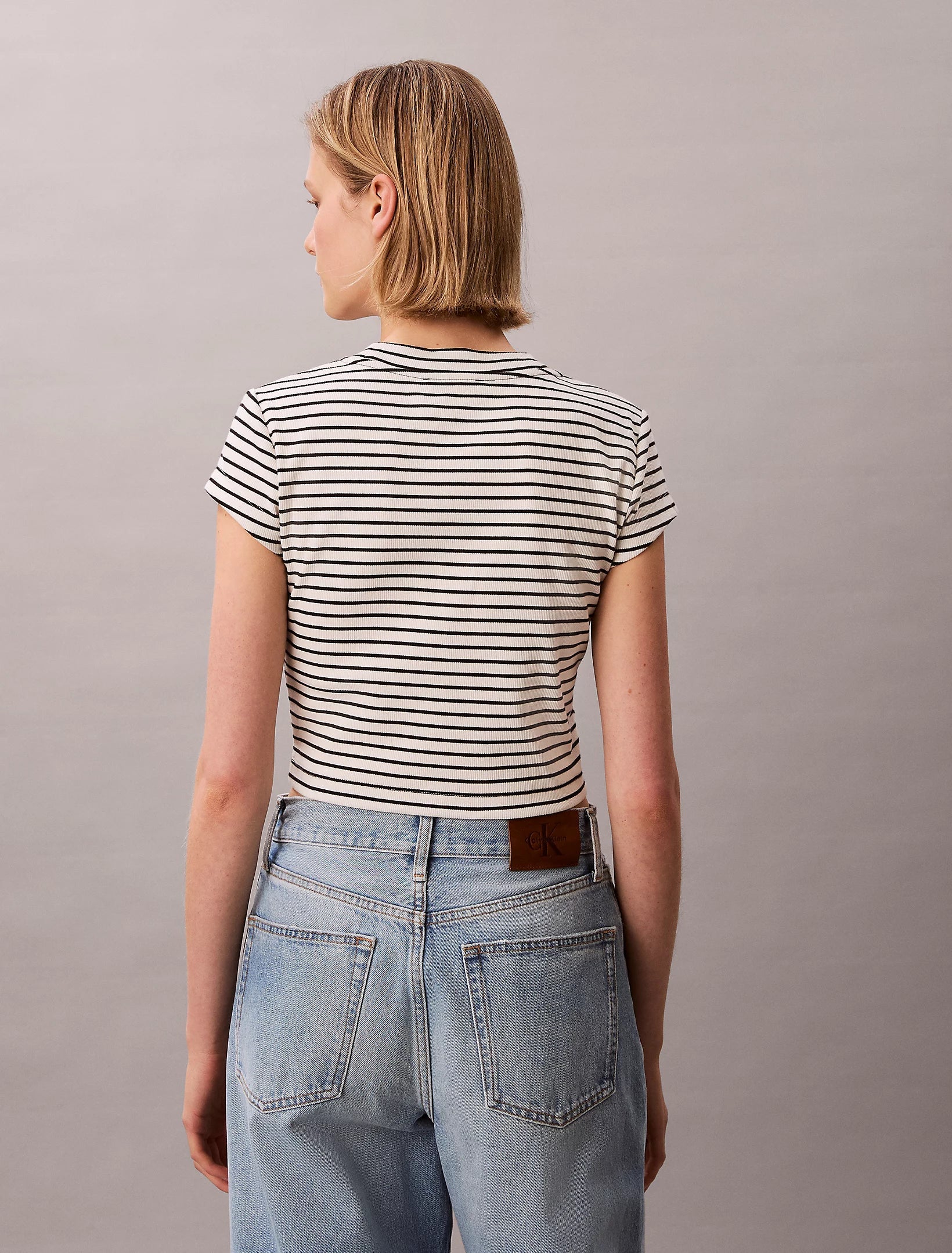 Calvin Klein T-Shirt Donna Costine Righe Slim Fit LV047F833G XDY Nero-Bianco PE26