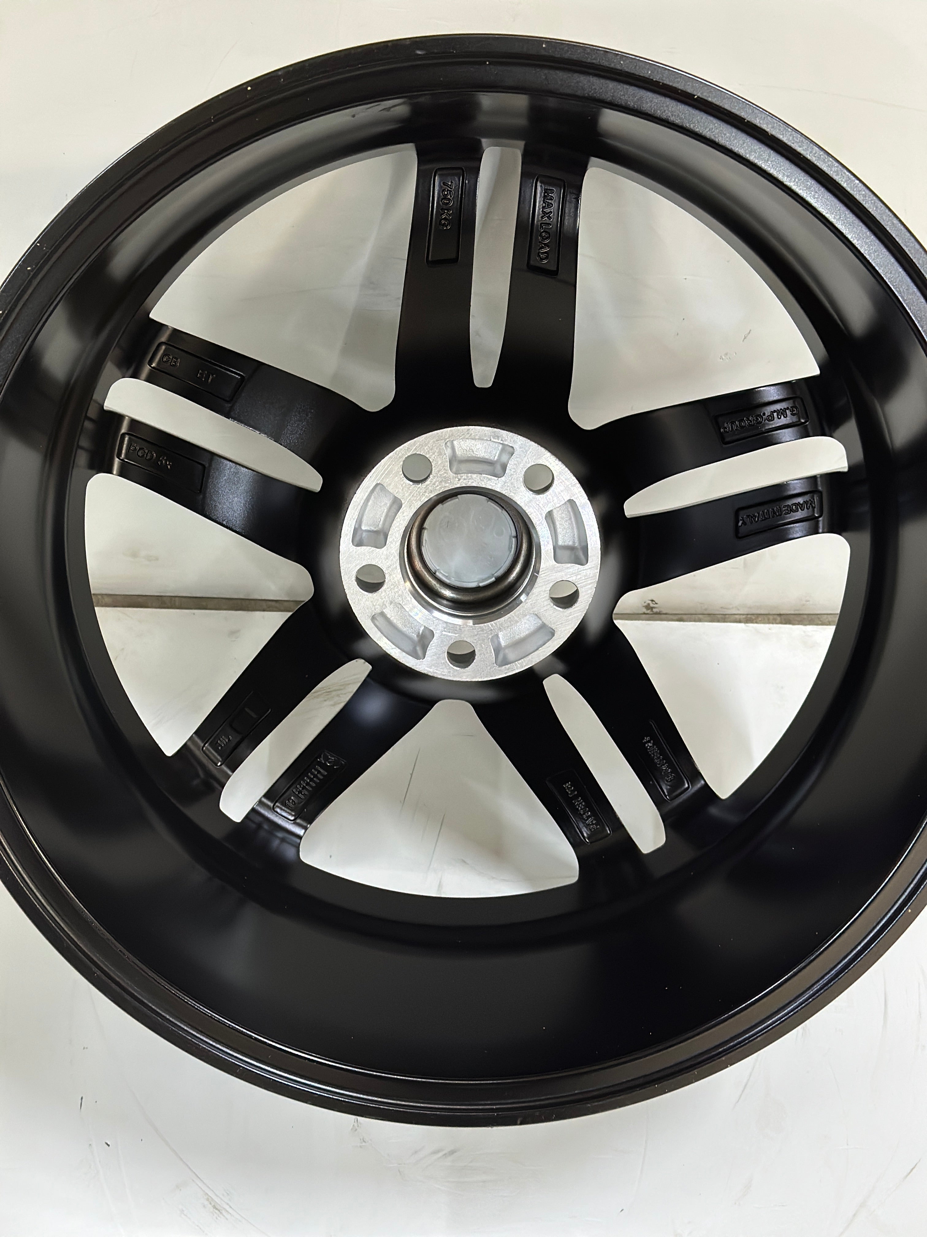 KIT 4 Cerchi In Lega 19 Pollici Per HYUNDAI I30 IX20 IX35 Nexo Santafe Kona