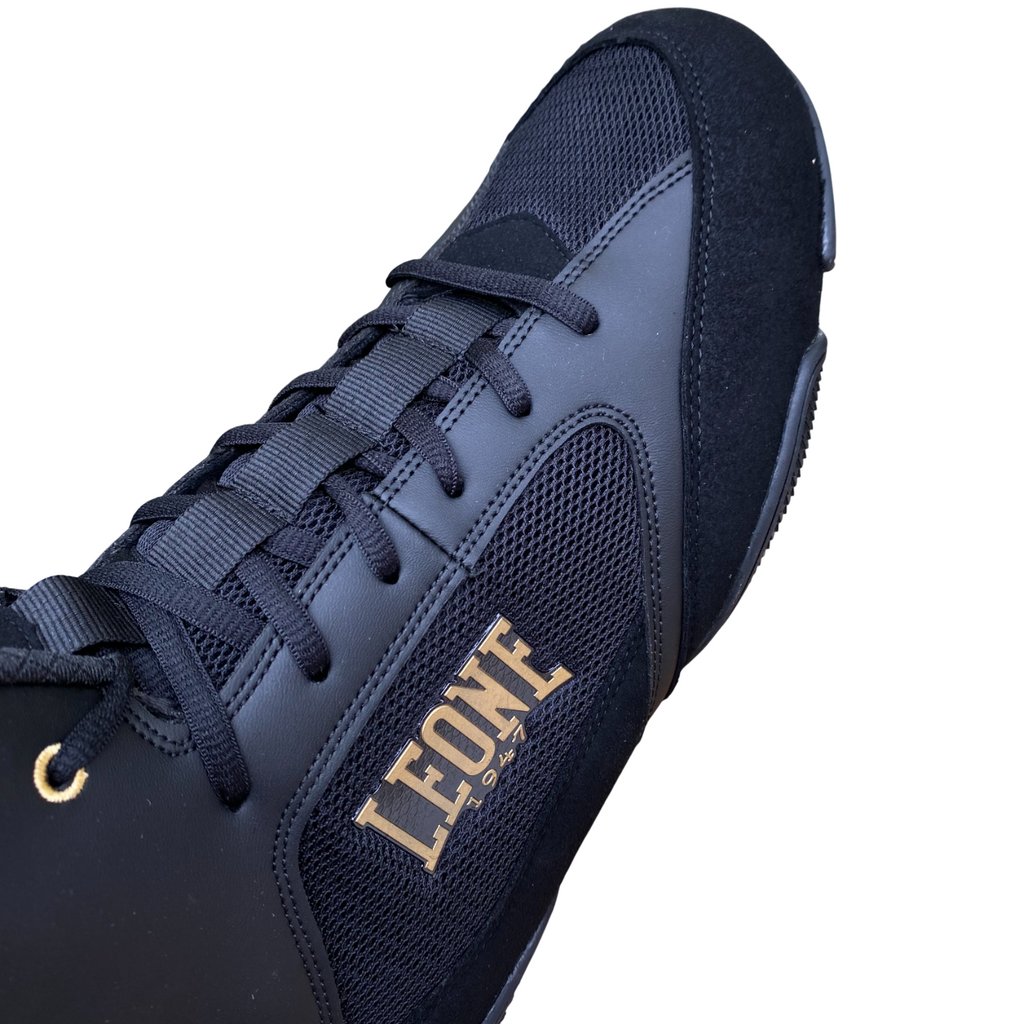 Leone Stivaletti Boxe Premium CL110 Nero: Massima Stabilità e Stile sul Ring