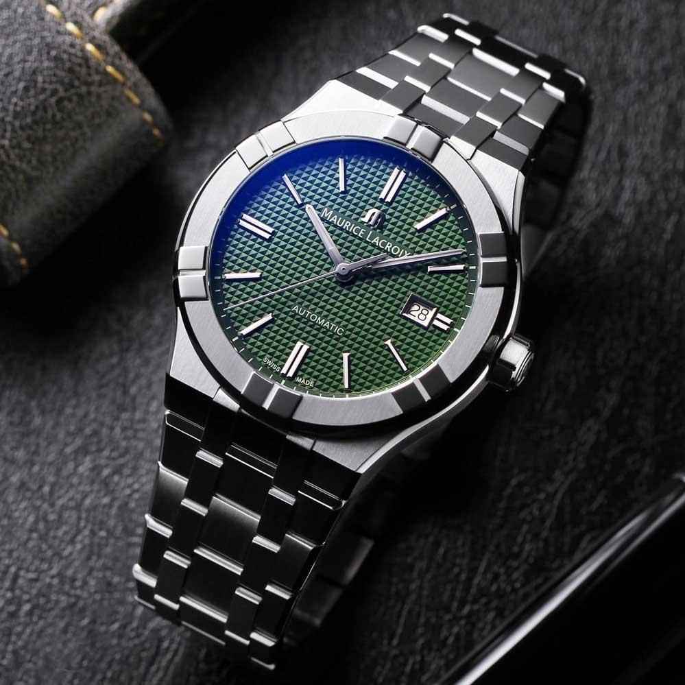 Maurice Lacroix AIKON Automatic Date 42mm Automatico Swiss Made Verde – AI6008-SS002-630-1