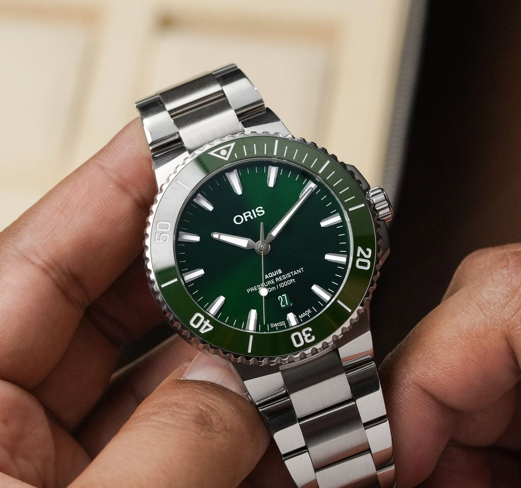Oris Aquis Date Automatic Swiss Made Verde 43.5mm – 01 733 7789 4157-07 8 23 04PEB