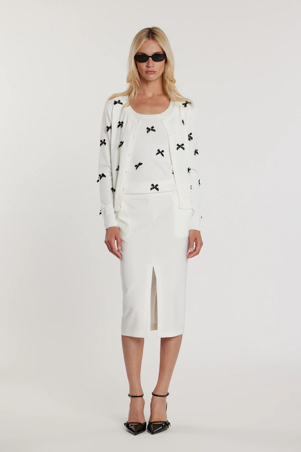 Relish Cardigan RYDER maniche lunghe girocollo con bottoncini più fiocchi più strass RDP2602067013 milk