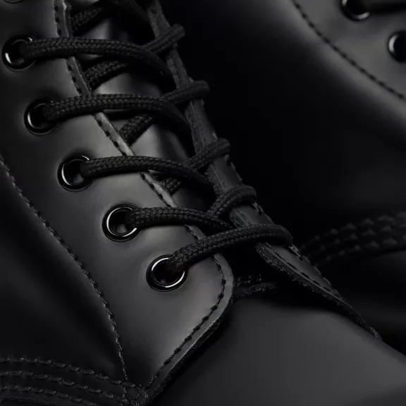 Dr. Martens 1460 Smooth Anfibio Pelle Nero 10072004 - Stivale Iconico 8 Occhielli