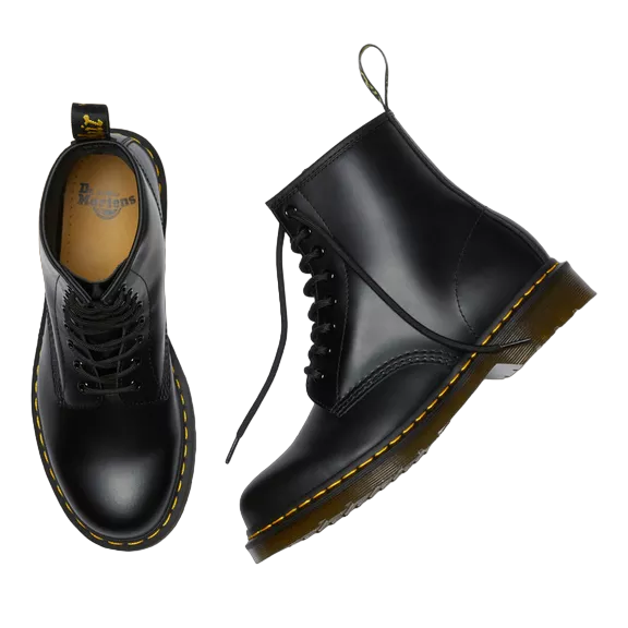 Dr. Martens 1460 Smooth Anfibio Pelle Nero 10072004 - Stivale Iconico 8 Occhielli