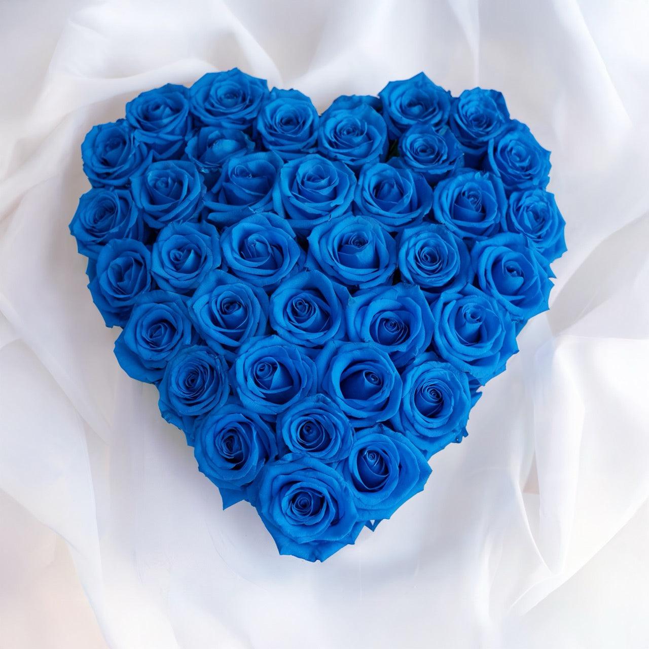 INFINITO BLU – Cuore di Rose Blu
