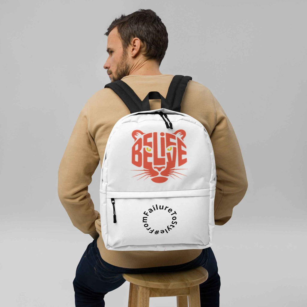 Zaino “Urban Flow” 🎒 | FAIL Streetwear – Resistente, Versatile e Waterproof