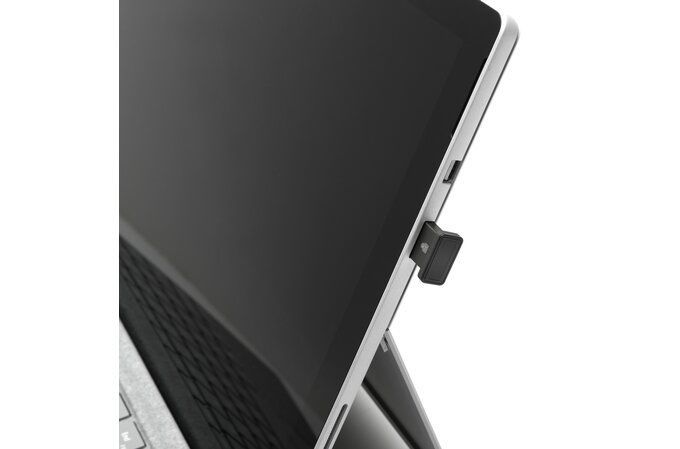Kensington VeriMarkGuard USB-A Chiavetta di sicurezza Fingerprint-FIDO2,WebAuthn/CTAP2&FIDO U2F-Cross Platform [K64708WW]