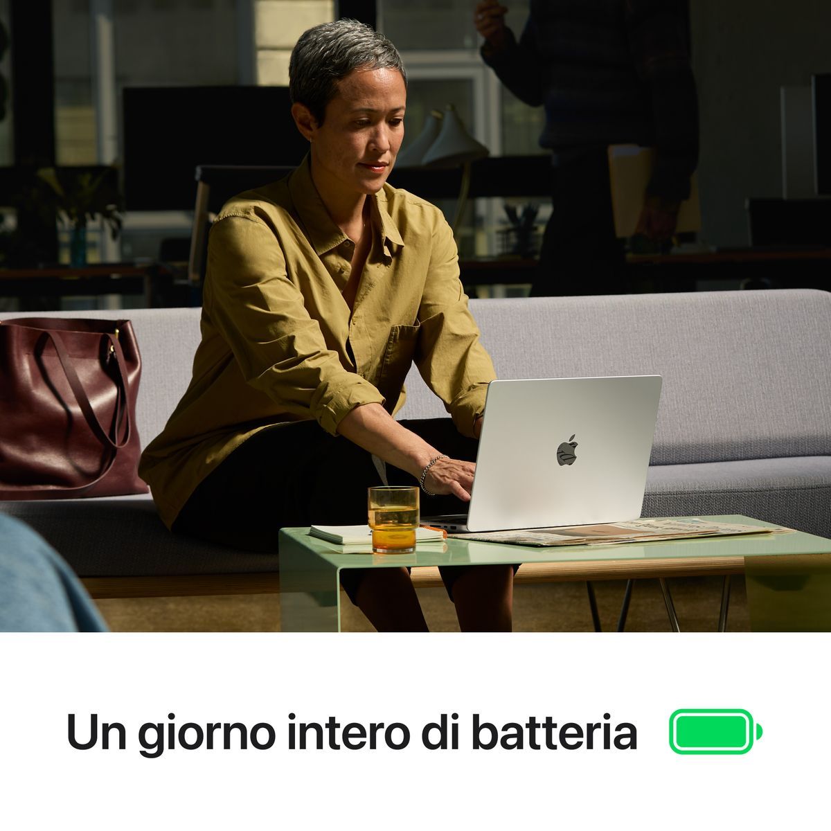 Apple MacBook Pro 14": Chip M4 Pro con cpu 14 core e gpu 20 core, 1TB SSD - Nero siderale [MX2J3T/A]