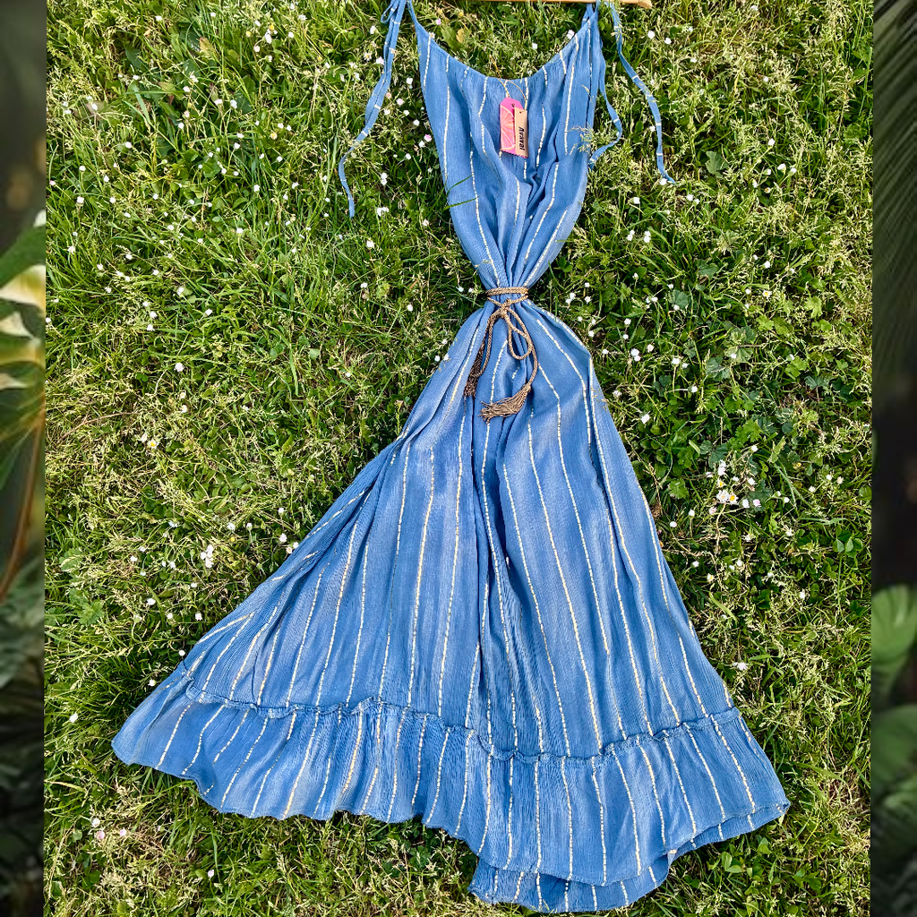 Maxi Dress a righe oro con cintura in cordoncino + nappine✨ Celeste polveroso