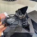 Scarpe con tacco alto eleganti da donna con cinturino sottile