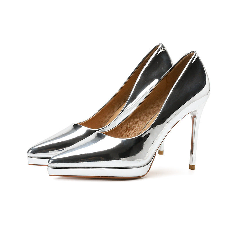 Scarpe da donna sexy in vernice - Moda