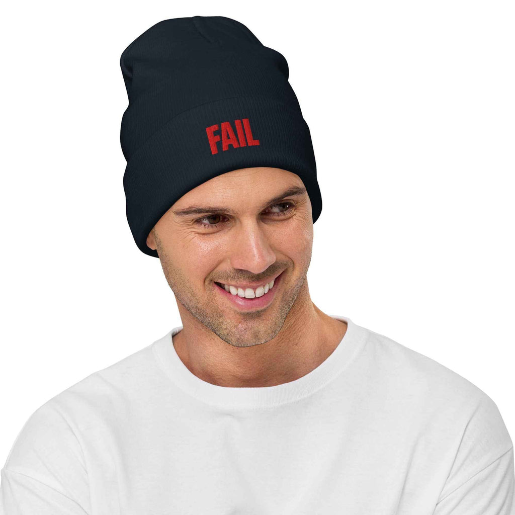 Berretto ricamato FAIL🧢🔴