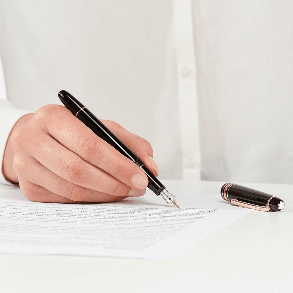 Montblanc stilografica Meisterstück Red Gold Classique punta F 112675