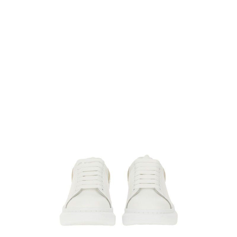 Alexander McQueen – Sneakers Oversize in Pelle con Dettaglio Beige