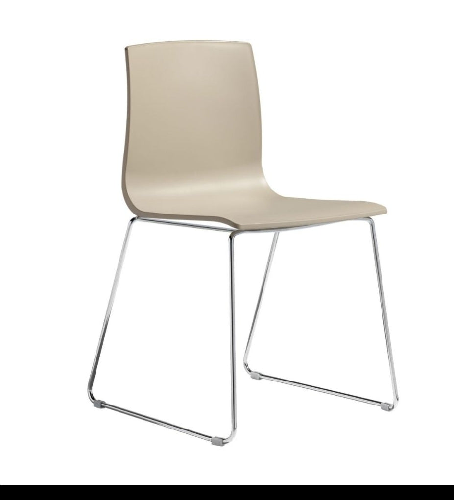 Sedia Scab Alice 2677 - Telaio a Slitta