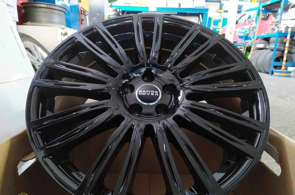 4 KIT Cerchi in Lega 22 Pollici per RANGE ROVER EVOQUE VELAR