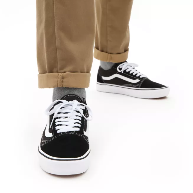 Vans Comfycush Old Skool Unisex Nera Bianca - VN0A3WMAVNE
